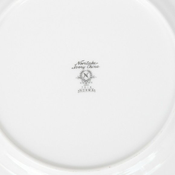 Vintage Noritake Norma 7016 10 3/4" Dinner Plate - Picture 4 of 5